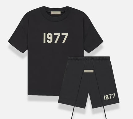 1977 Essn T shirt and short set