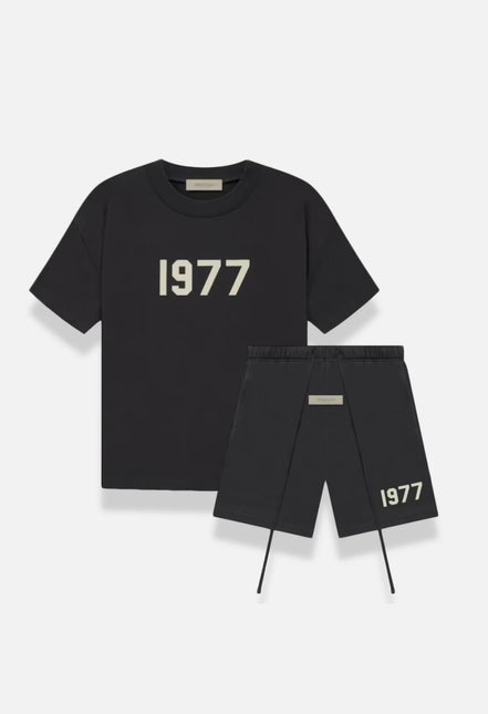 1977 Essn T shirt and short set